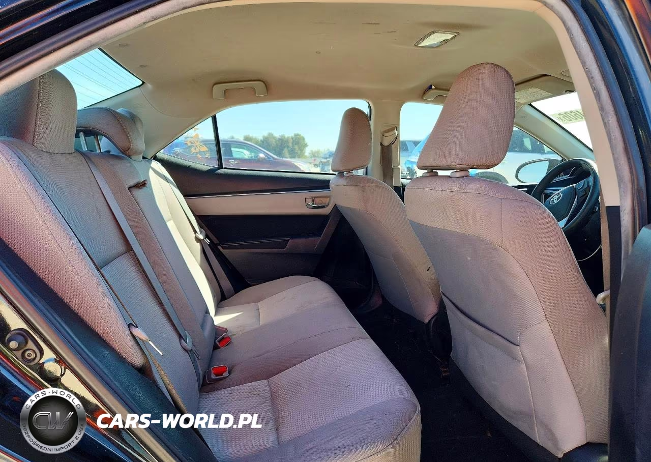 2015 Toyota Corolla Le VIN:5YFBURHEXFP262835 - 10