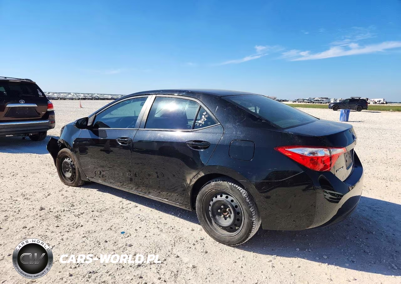 2015 Toyota Corolla Le VIN:5YFBURHEXFP262835 - 2