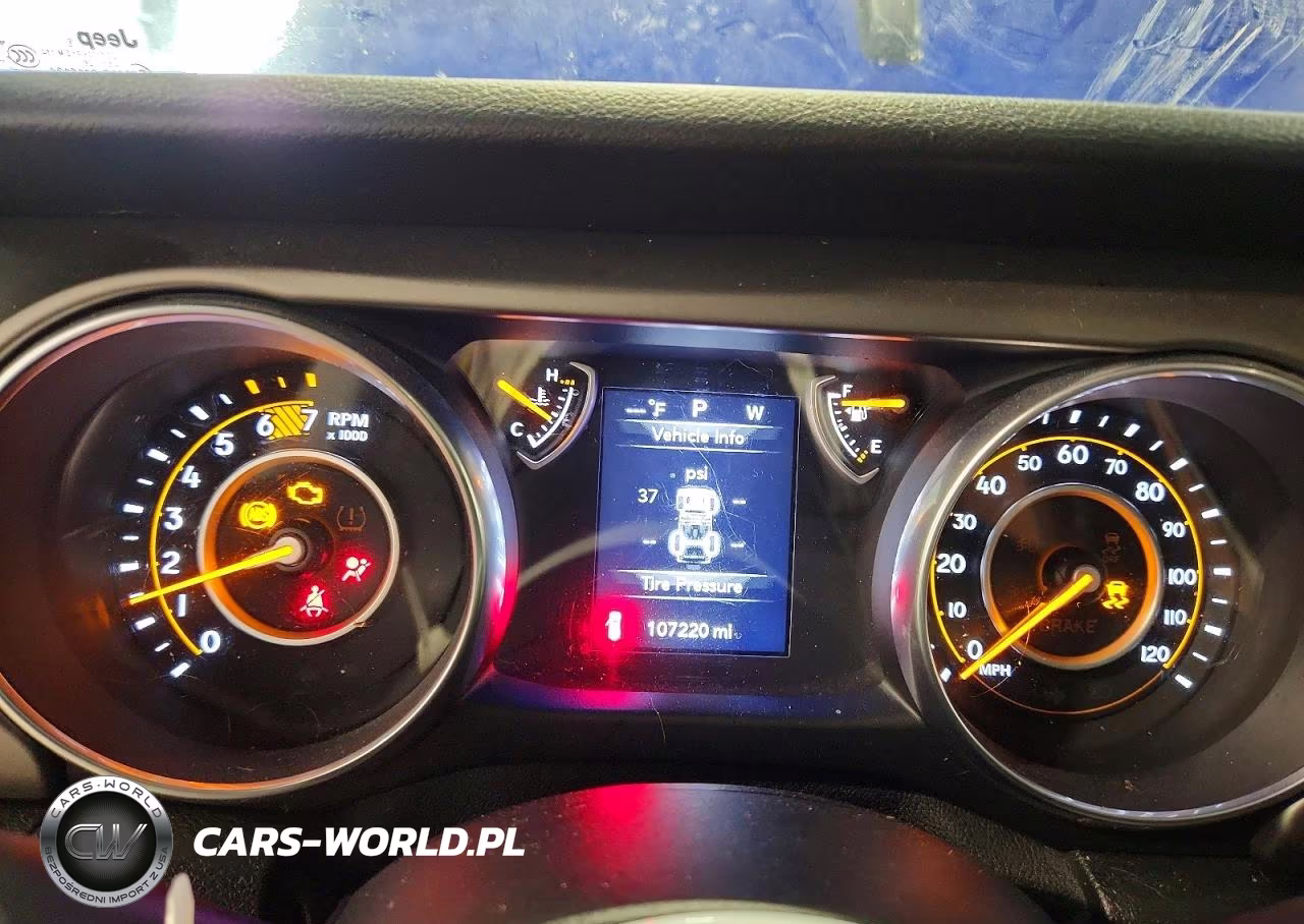 2018 Jeep Wrangler Unlimited Sport VIN:1C4HJXDNXJW186286 - 9