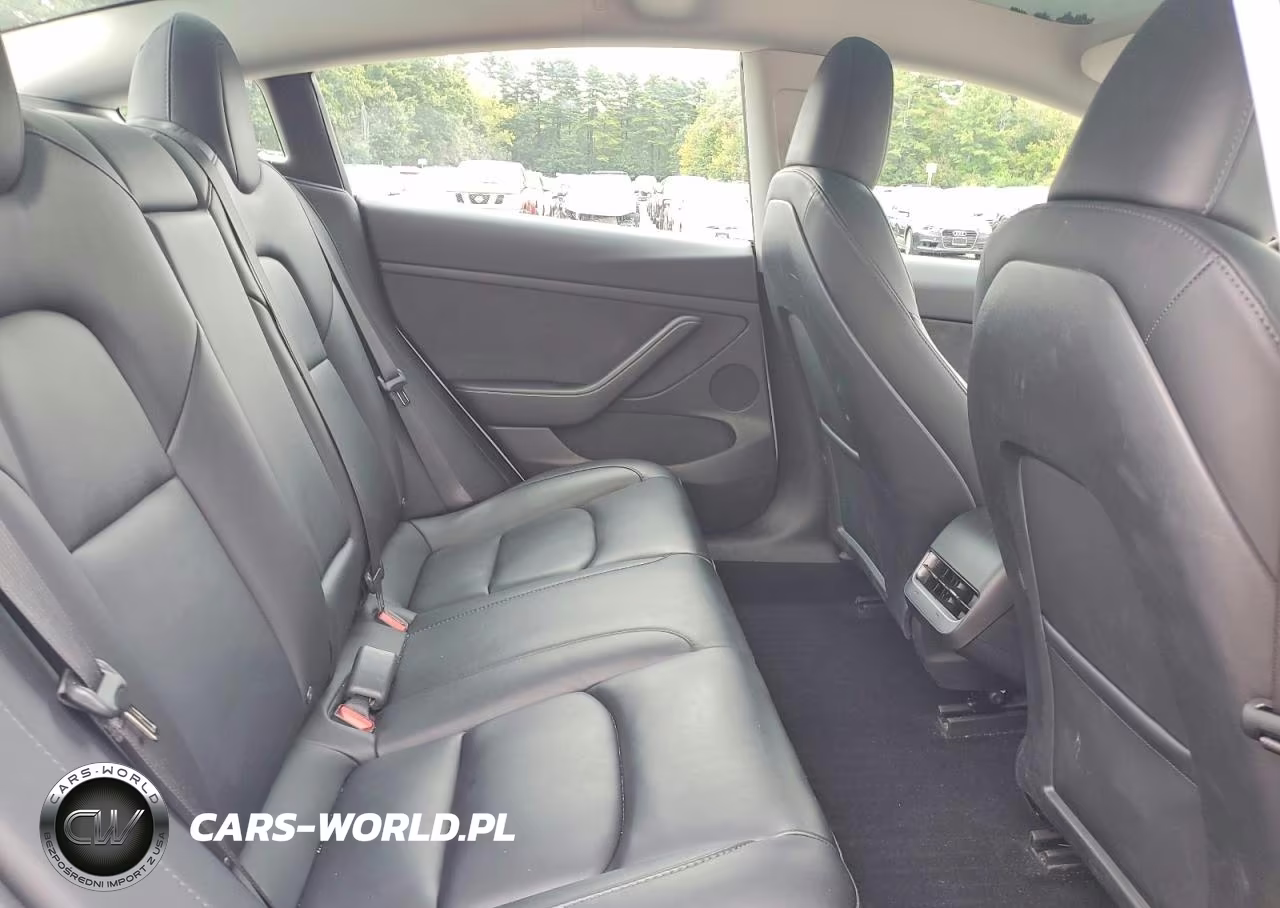 2023 Tesla Model 3 VIN:5YJ3E1EA4PF589488 - 10