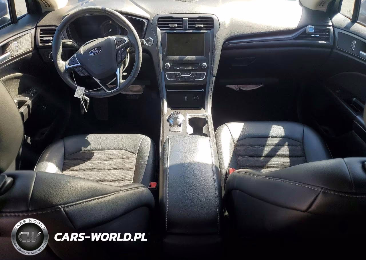 2018 Ford Fusion Se Hybrid VIN:3FA6P0LU1JR207816 - 8
