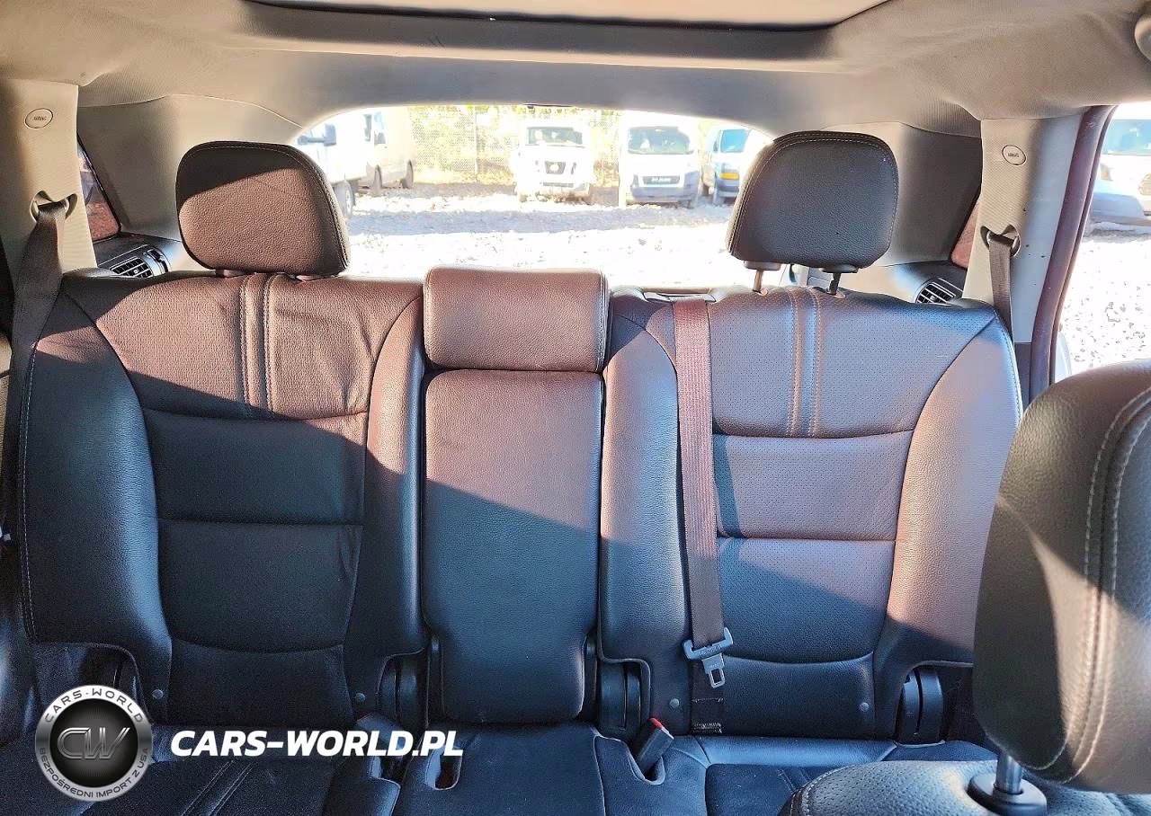 2011 Kia Sorento Sx VIN:5XYKWDA23BG146517 - 10