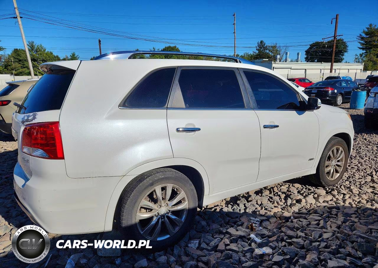 2011 Kia Sorento Sx VIN:5XYKWDA23BG146517 - 3