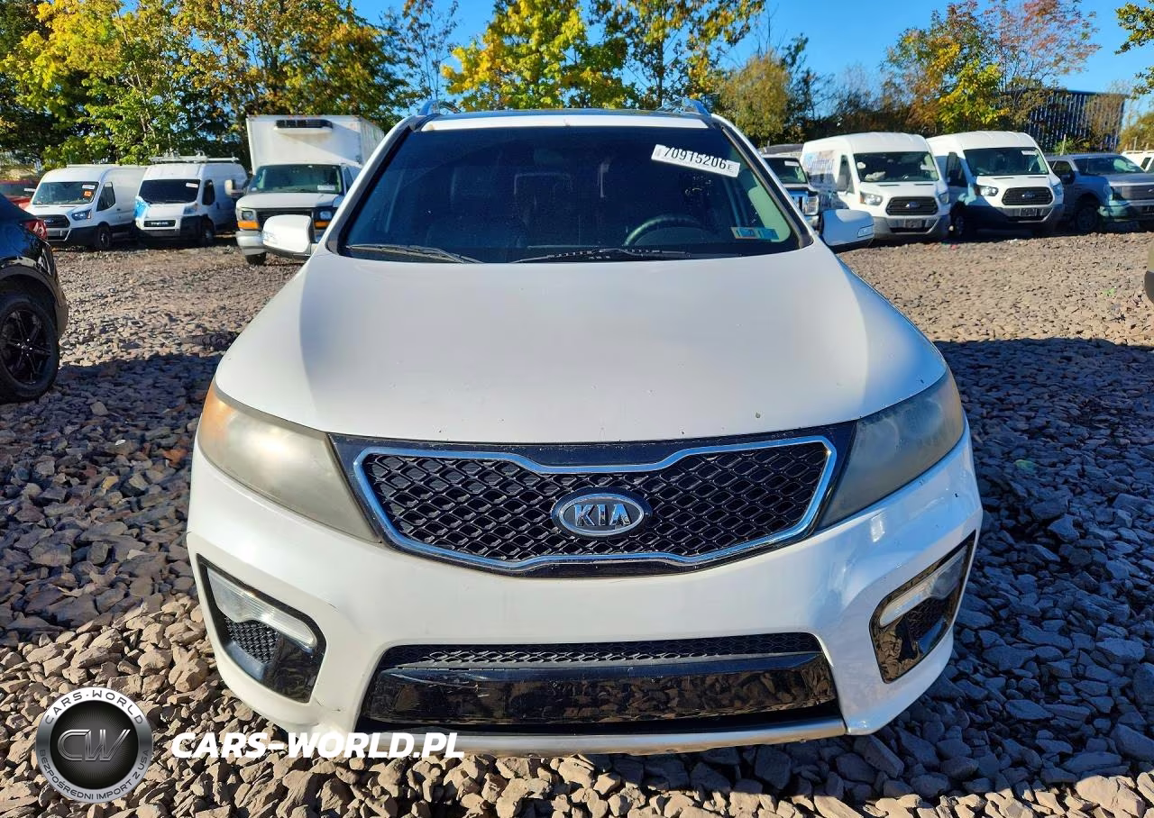 2011 Kia Sorento Sx VIN:5XYKWDA23BG146517 - 5