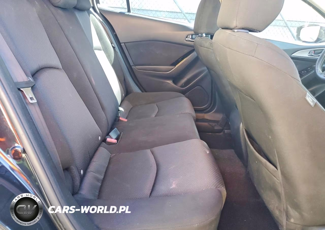 2018 Mazda 3 Sport VIN:3MZBN1U74JM273767 - 10