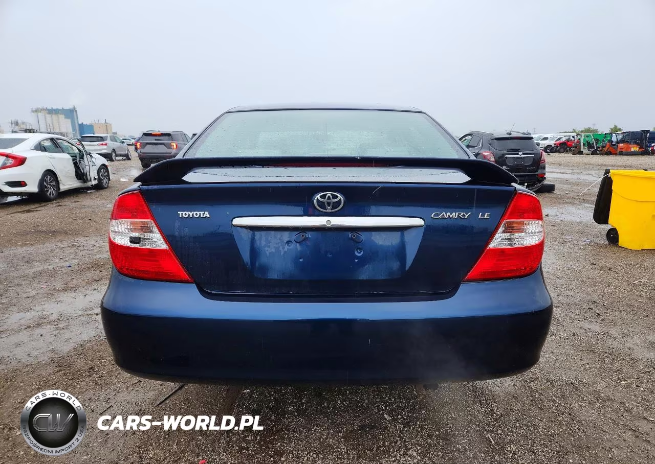 2002 Toyota Camry Le VIN:4T1BE32K42U550318 - 6