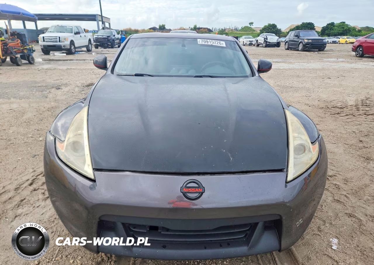 2010 Nissan 370Z Base VIN:JN1AZ4EH2AM502442 - 5