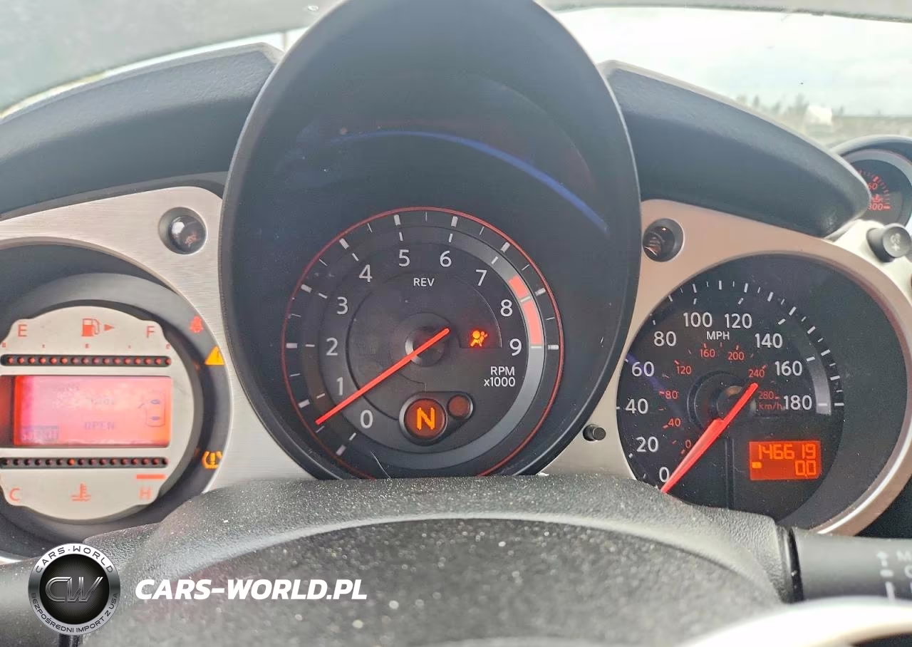 2010 Nissan 370Z Base VIN:JN1AZ4EH2AM502442 - 9