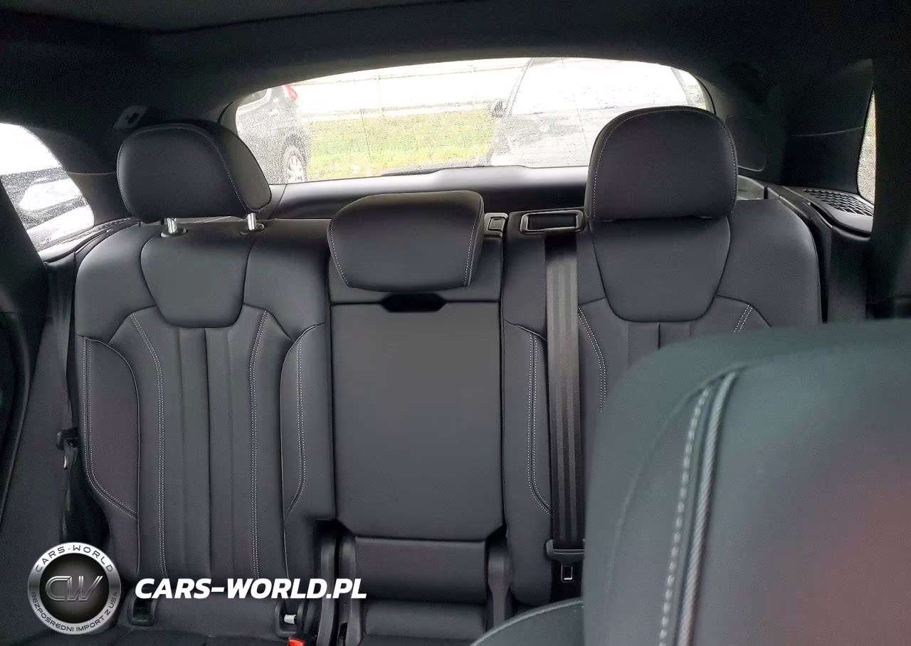 2024 Audi Q5 Premium Plus 45 VIN:WA1EAAFY7R2014706 - 10