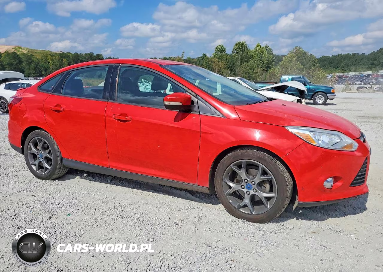 2013 Ford Focus Se VIN:1FADP3F28DL211755 - 4