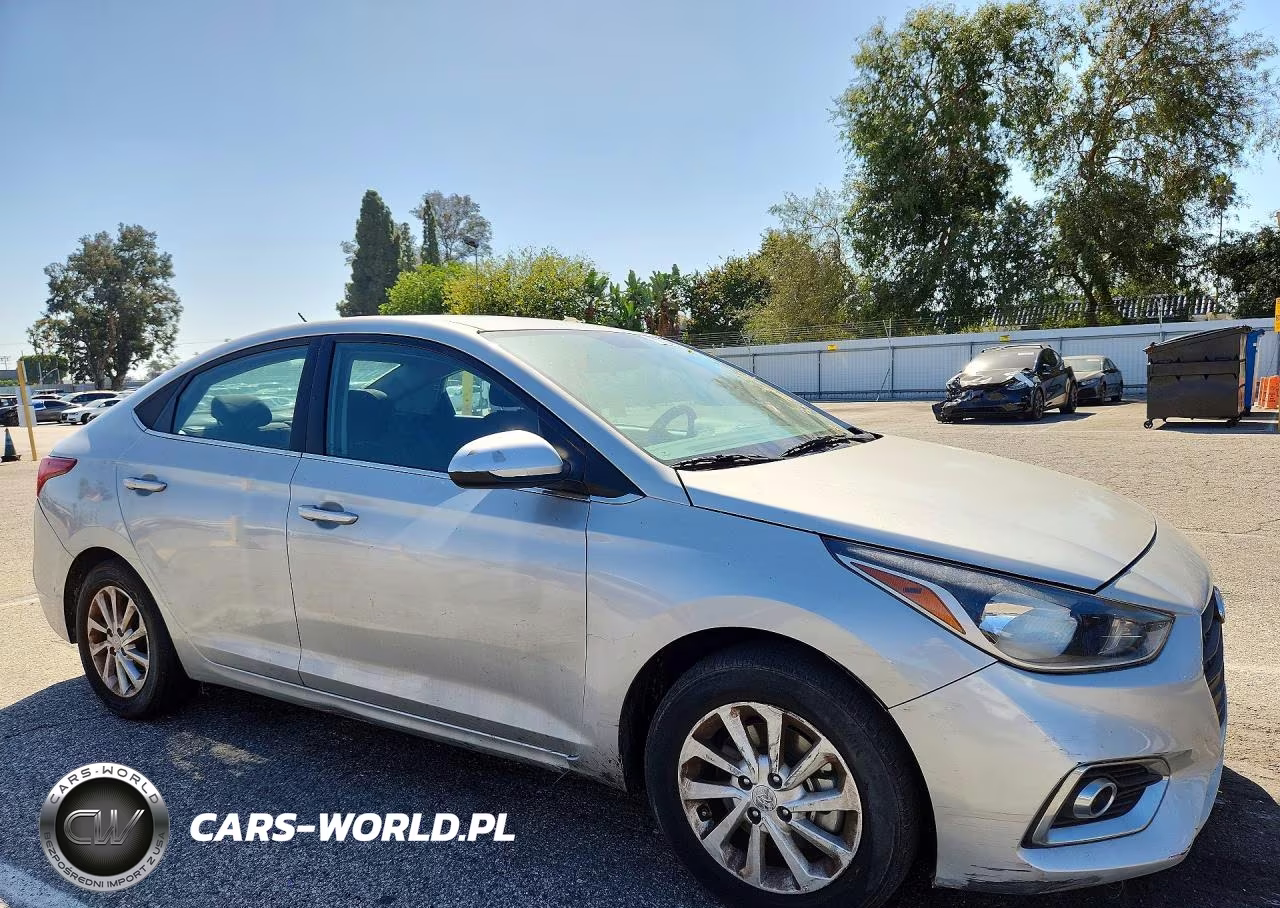 2022 Hyundai Accent Sel VIN:3KPC24A6XNE153744 - 4