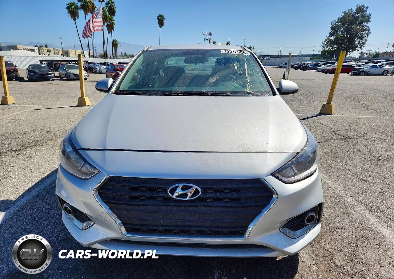 2022 Hyundai Accent Sel VIN:3KPC24A6XNE153744 - 5