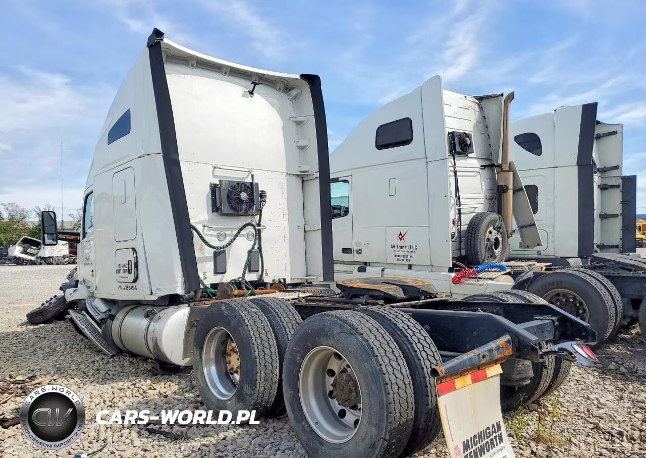 2020 Kenworth T680 Semi Truck VIN:1XKYD49X1LJ355454 - 2