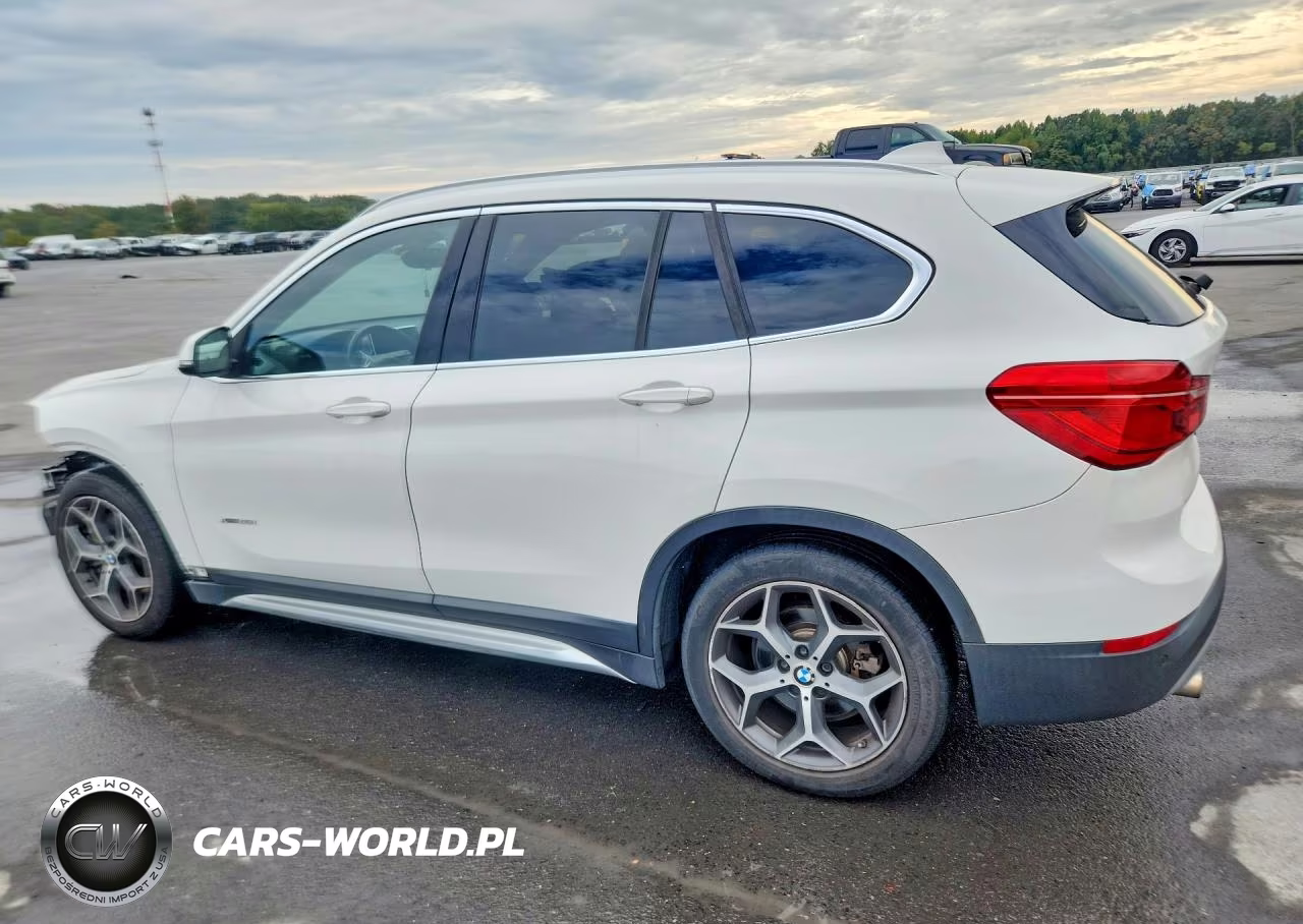 2017 BMW X1 xDrive28I VIN:WBXHT3Z38H4A54911 - 2