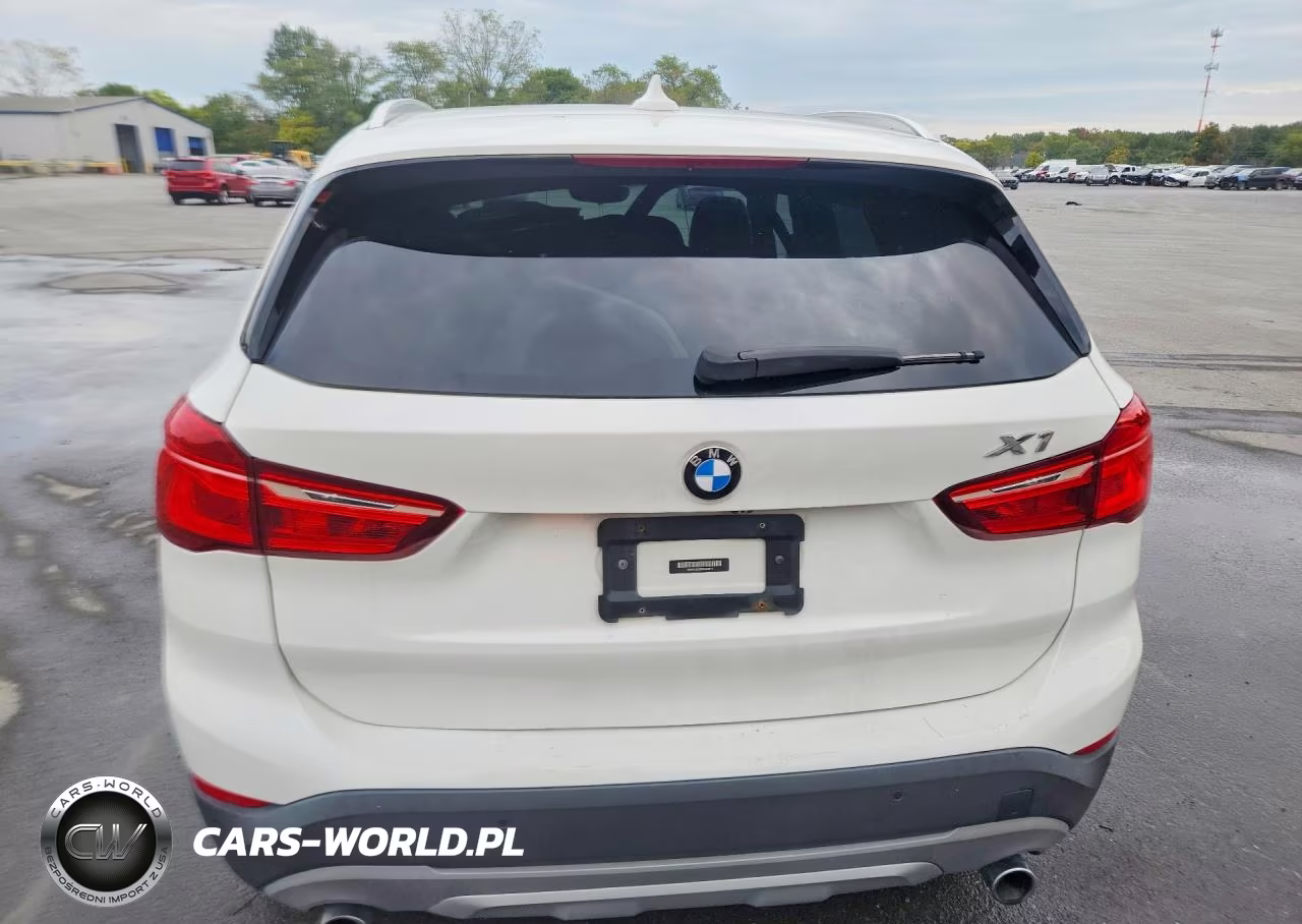 2017 BMW X1 xDrive28I VIN:WBXHT3Z38H4A54911 - 6