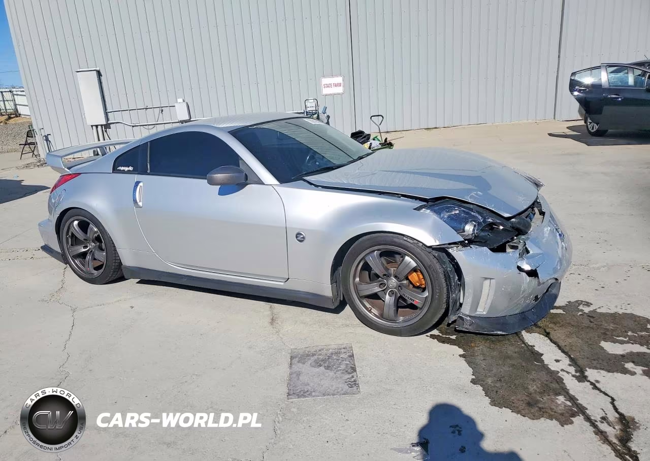 2008 Nissan 350Z Base VIN:JN1BZ34E58M753200 - 4