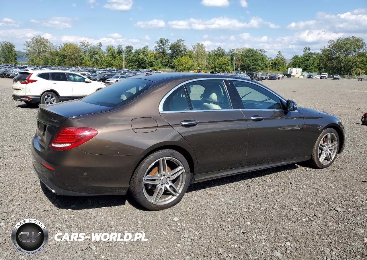 2017 Mercedes-Benz E 300 4Matic VIN:WDDZF4KB2HA151655 - 3