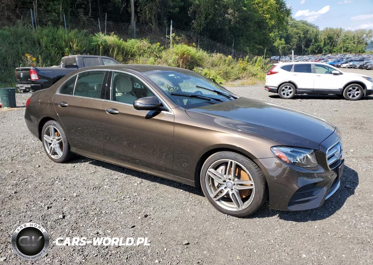 2017 Mercedes-Benz E 300 4Matic VIN:WDDZF4KB2HA151655 - 4