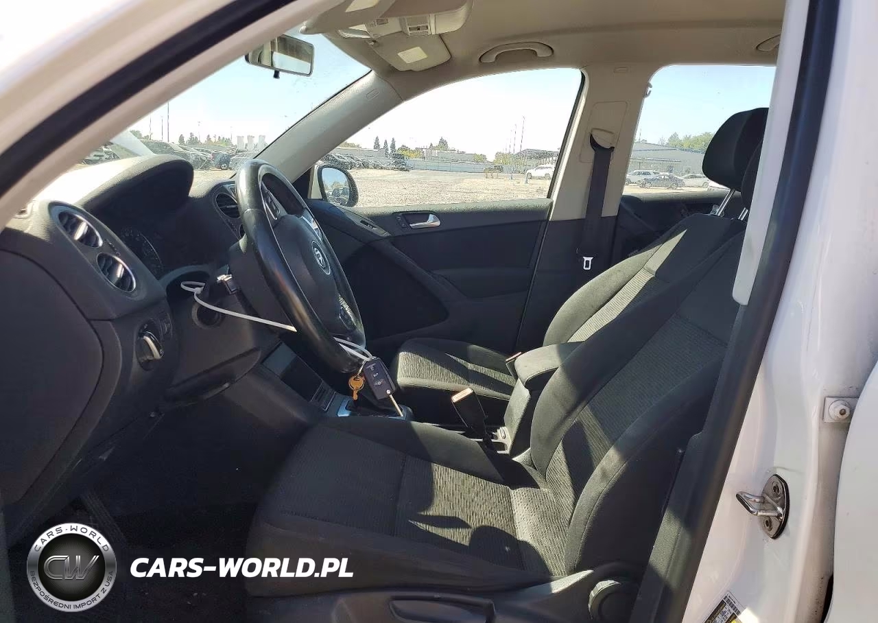 2013 Volkswagen Tiguan S VIN:WVGAV3AX0DW576883 - 7