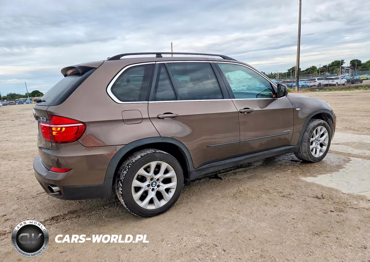 2013 BMW X5 xDrive35I VIN:5UXZV4C58D0B04282 - 3