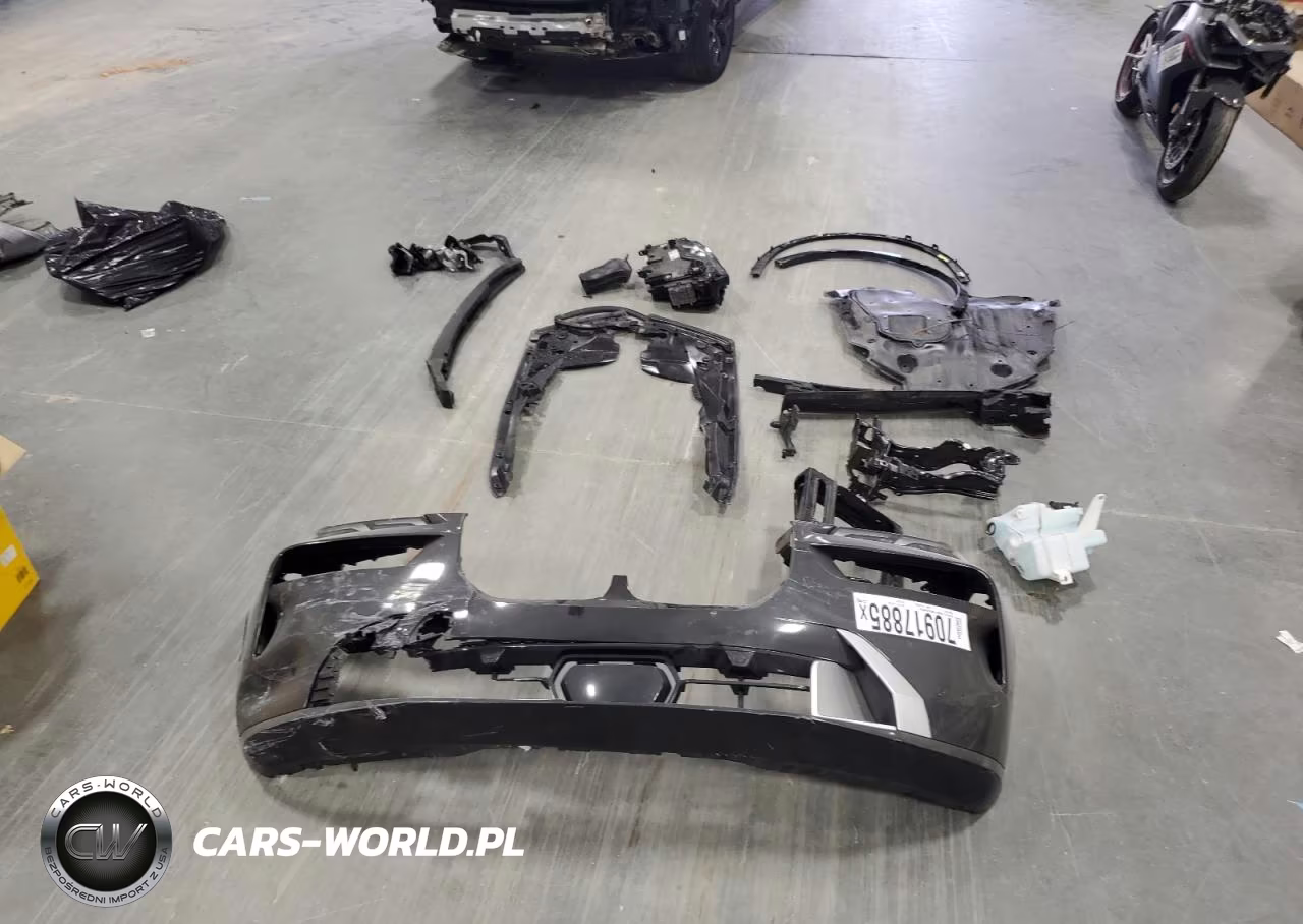 2023 BMW X7 xDrive40I VIN:5UX23EM01P9R02975 - 12