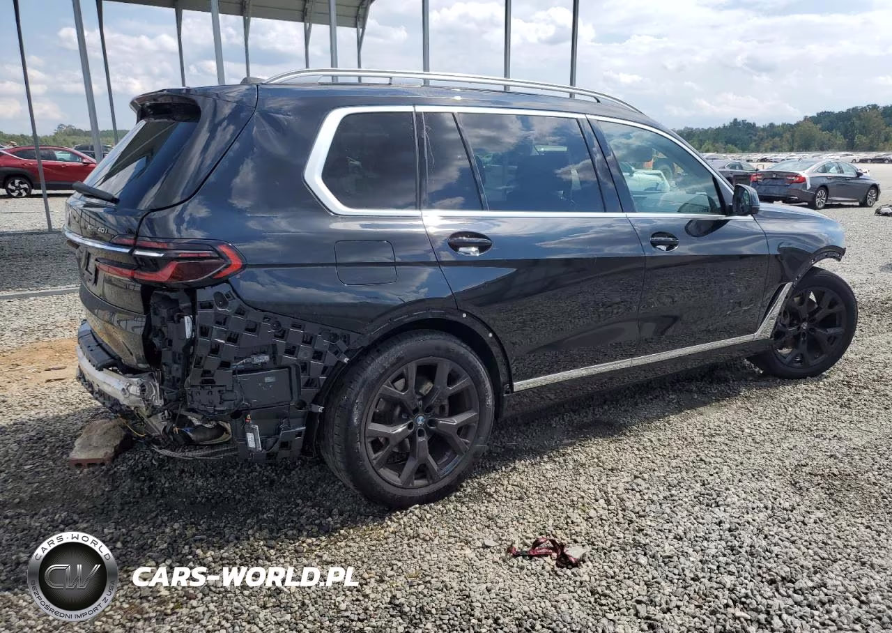 2023 BMW X7 xDrive40I VIN:5UX23EM01P9R02975 - 3