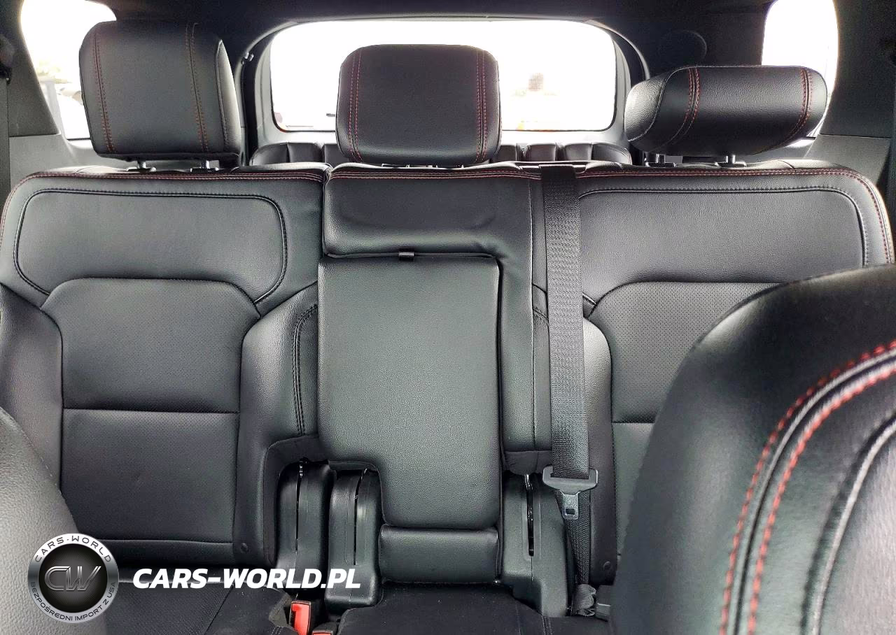2019 Ford Explorer Sport VIN:1FM5K8GT8KGA82628 - 10
