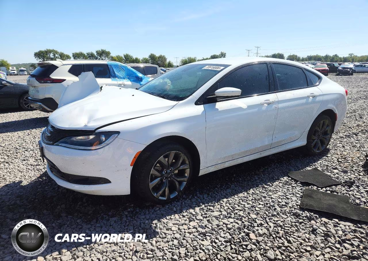 2016 Chrysler 200 S VIN:1C3CCCBB2GN144672 - 1