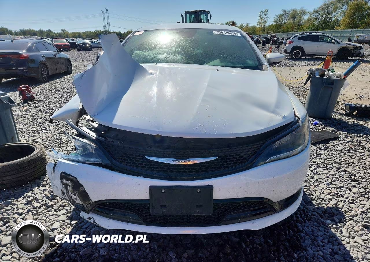 2016 Chrysler 200 S VIN:1C3CCCBB2GN144672 - 5