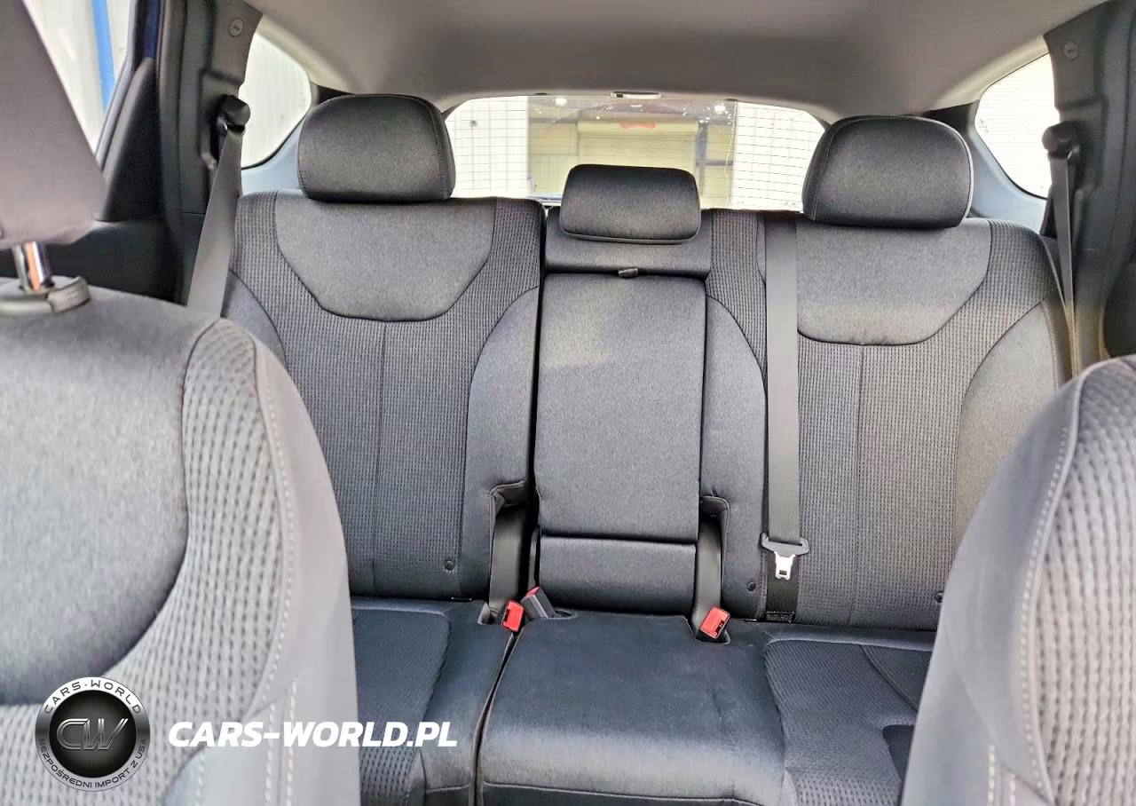 2019 Hyundai Santa Fe Se VIN:5NMS23AD2KH134730 - 10