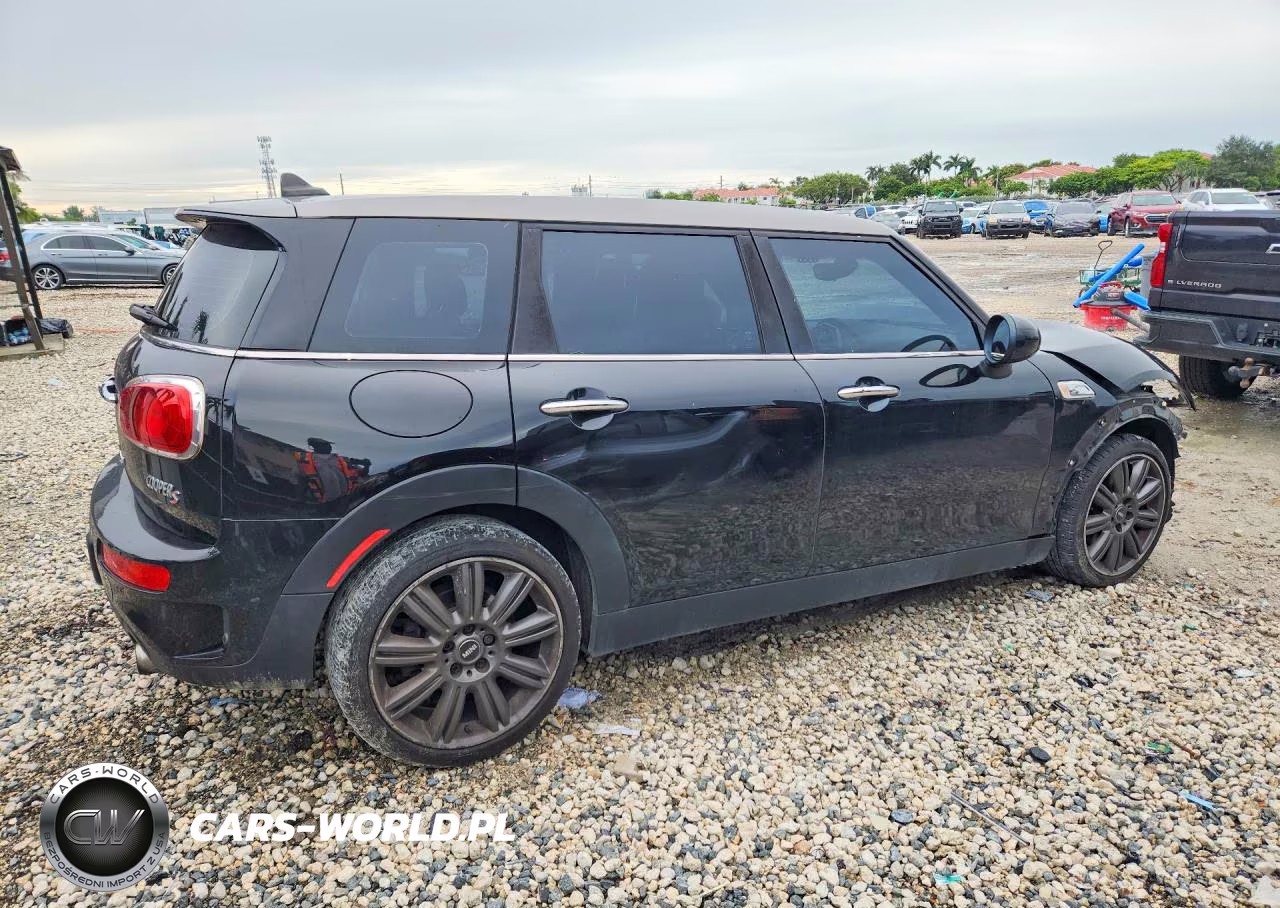2017 Mini Cooper S Clubman VIN:WMWLN9C35H2E49893 - 3