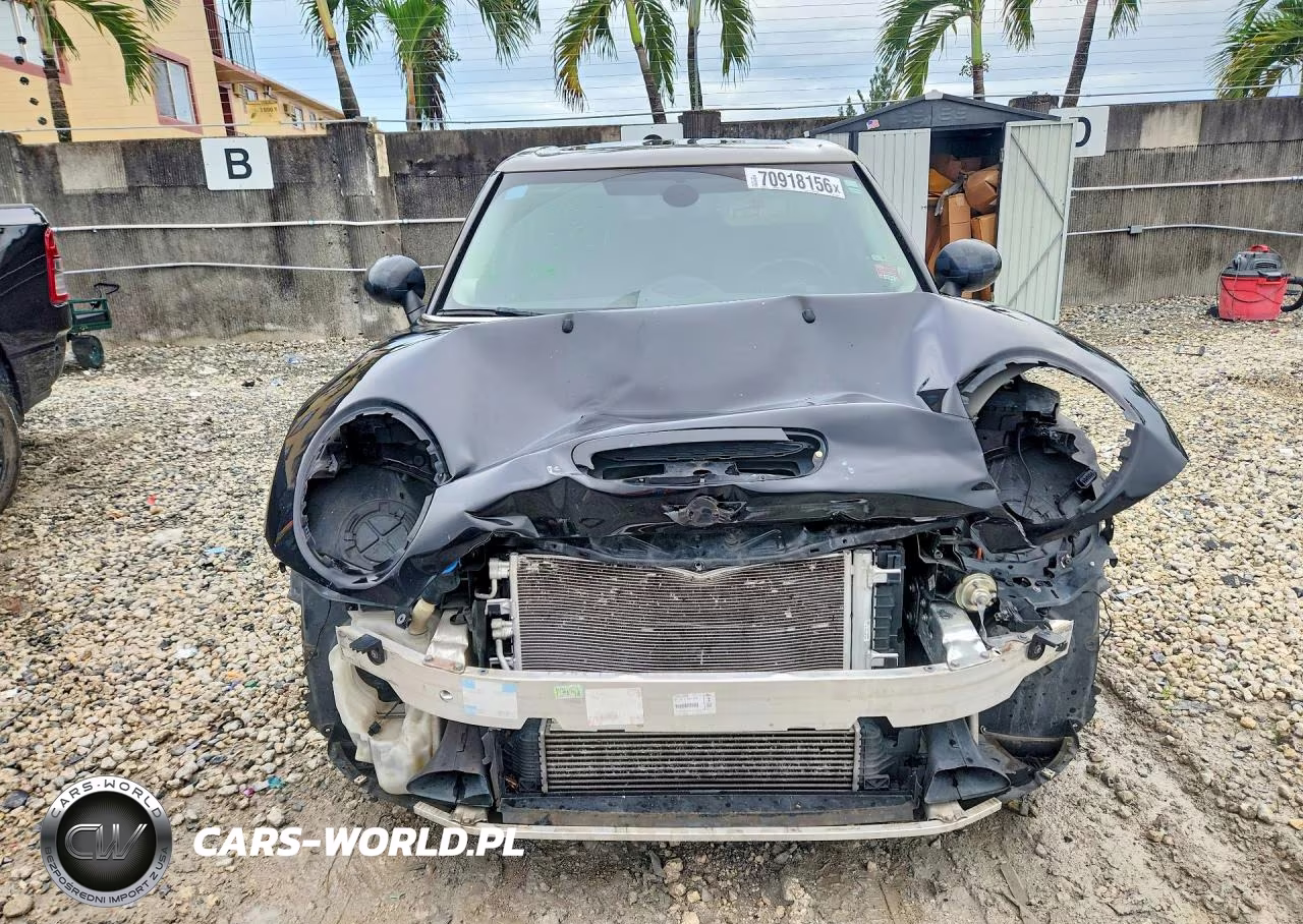 2017 Mini Cooper S Clubman VIN:WMWLN9C35H2E49893 - 5