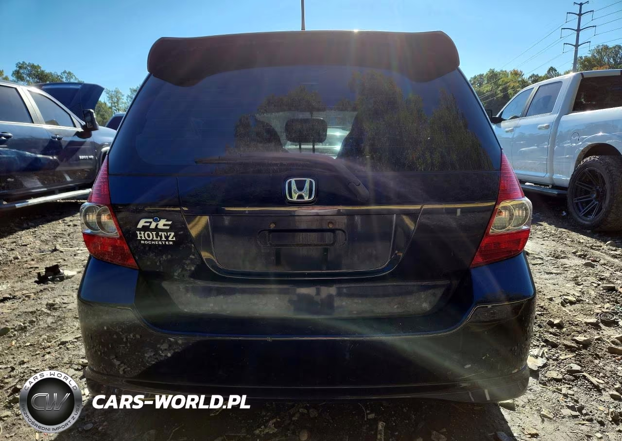 2008 Honda Fit Sport VIN:JHMGD38618S015182 - 6