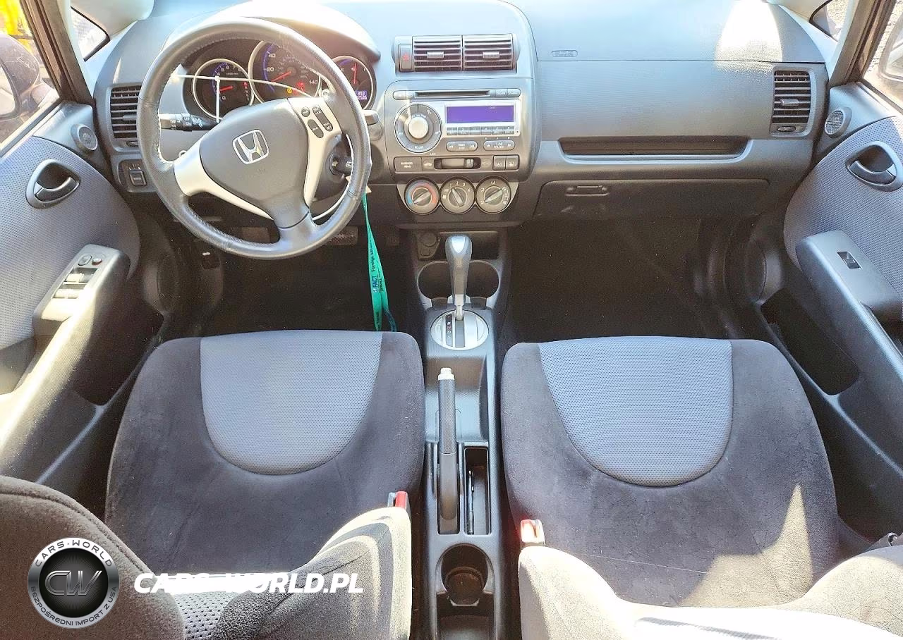 2008 Honda Fit Sport VIN:JHMGD38618S015182 - 8