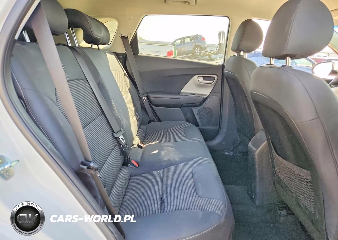 2020 Kia Niro Lx VIN:KNDCB3LC9L5368568 - 11