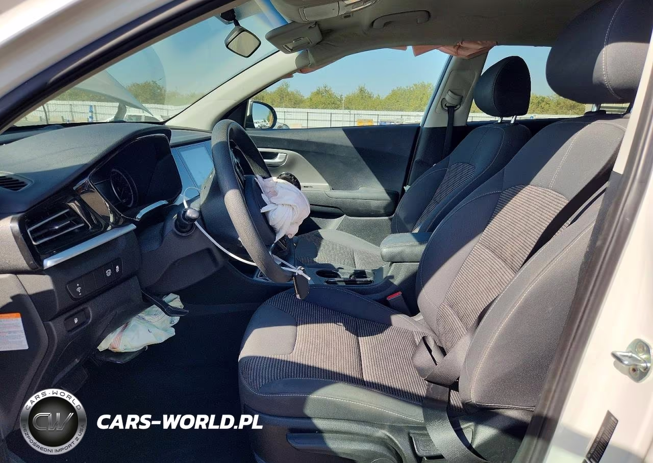 2020 Kia Niro Lx VIN:KNDCB3LC9L5368568 - 7