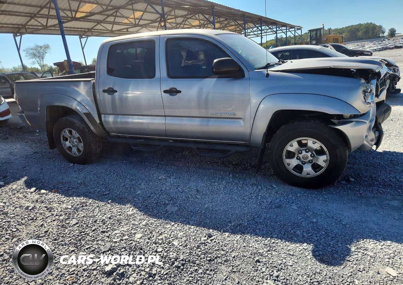 2015 Toyota Tacoma Double Cab Prerunner VIN:3TMJU4GNXFM175122 - 4