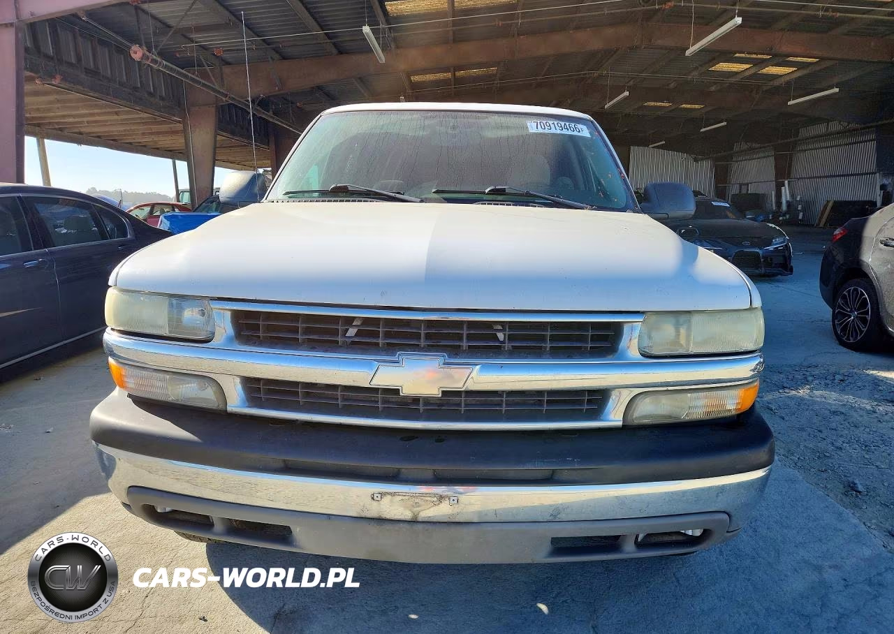 2004 Chevrolet Tahoe C1500 VIN:1GNEC13V44J161856 - 5