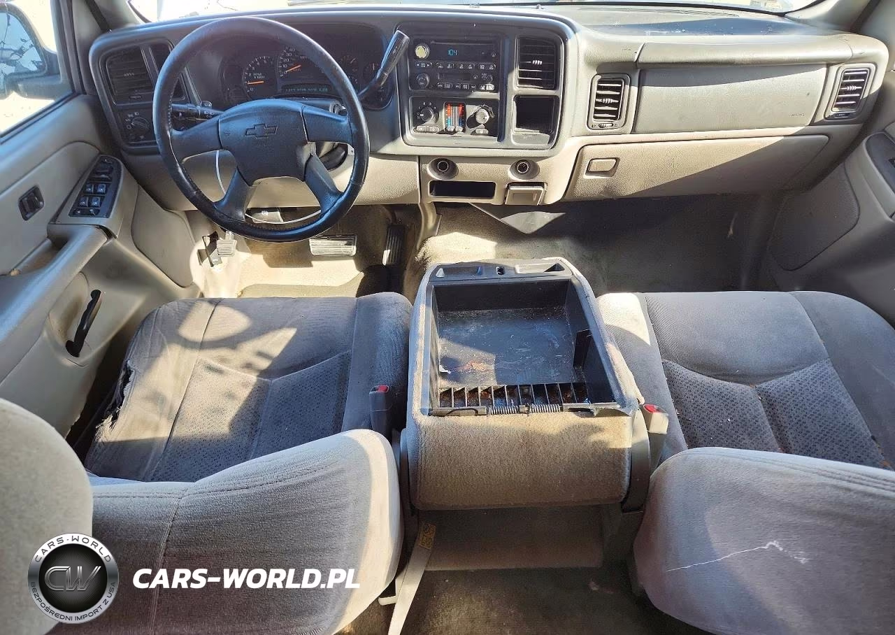 2004 Chevrolet Tahoe C1500 VIN:1GNEC13V44J161856 - 8