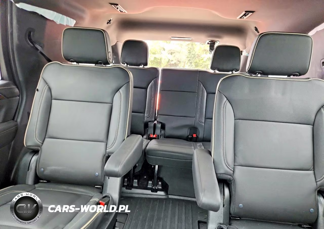 2023 Chevrolet Tahoe K1500 Premier VIN:1GNSKSKD9PR499117 - 10