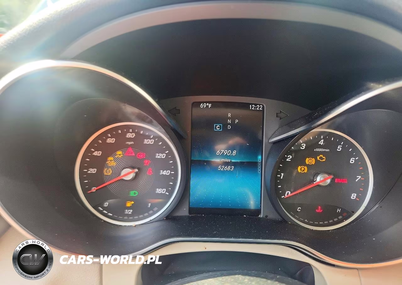 2019 Mercedes-Benz C 300 4Matic VIN:WDDWF8EB6KR512500 - 9