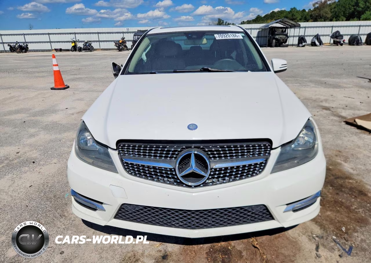 2014 Mercedes-Benz C 300 4Matic VIN:WDDGF8ABXEG198828 - 5