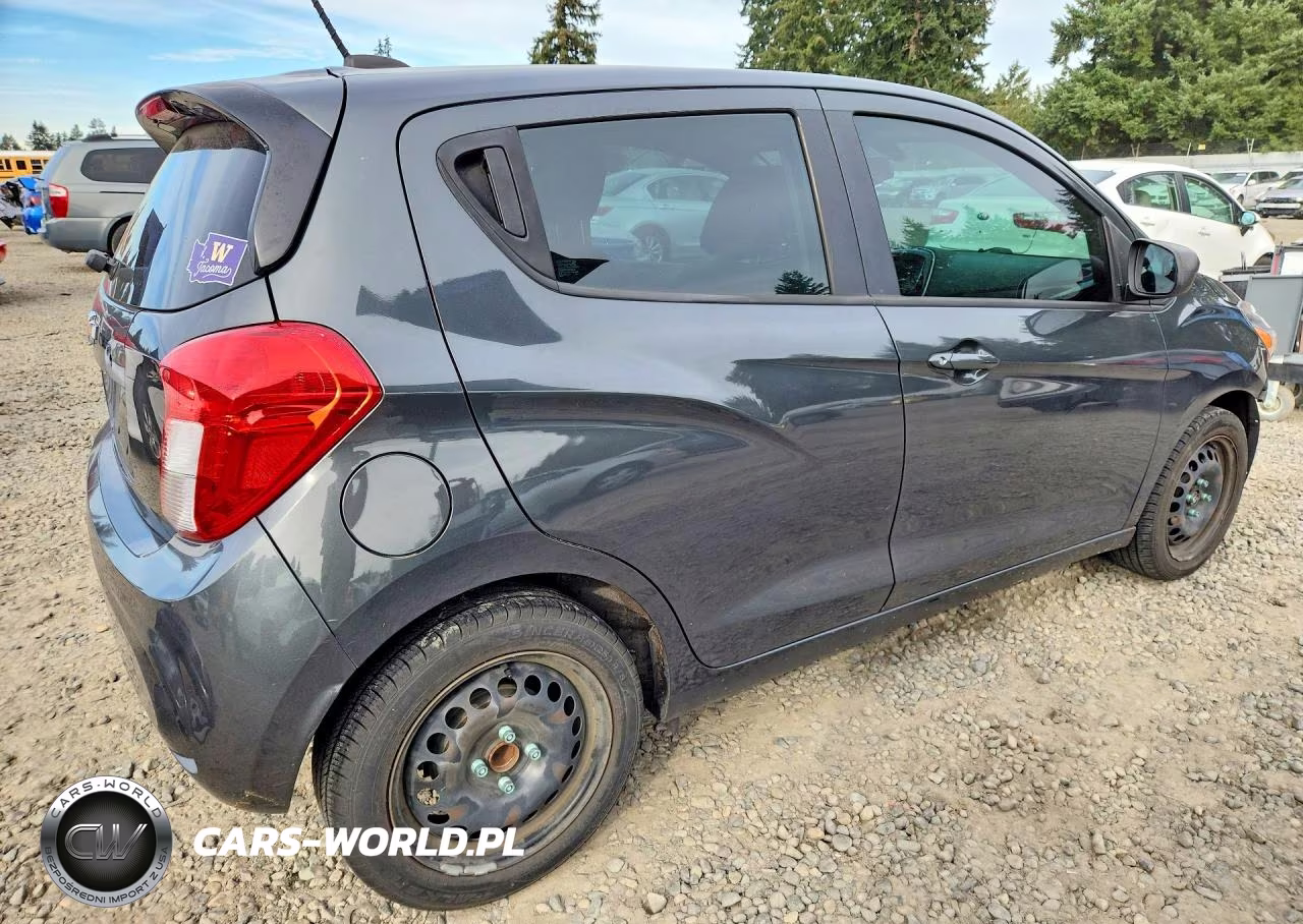 2017 Chevrolet Spark Ls VIN:KL8CB6SA1HC776284 - 3