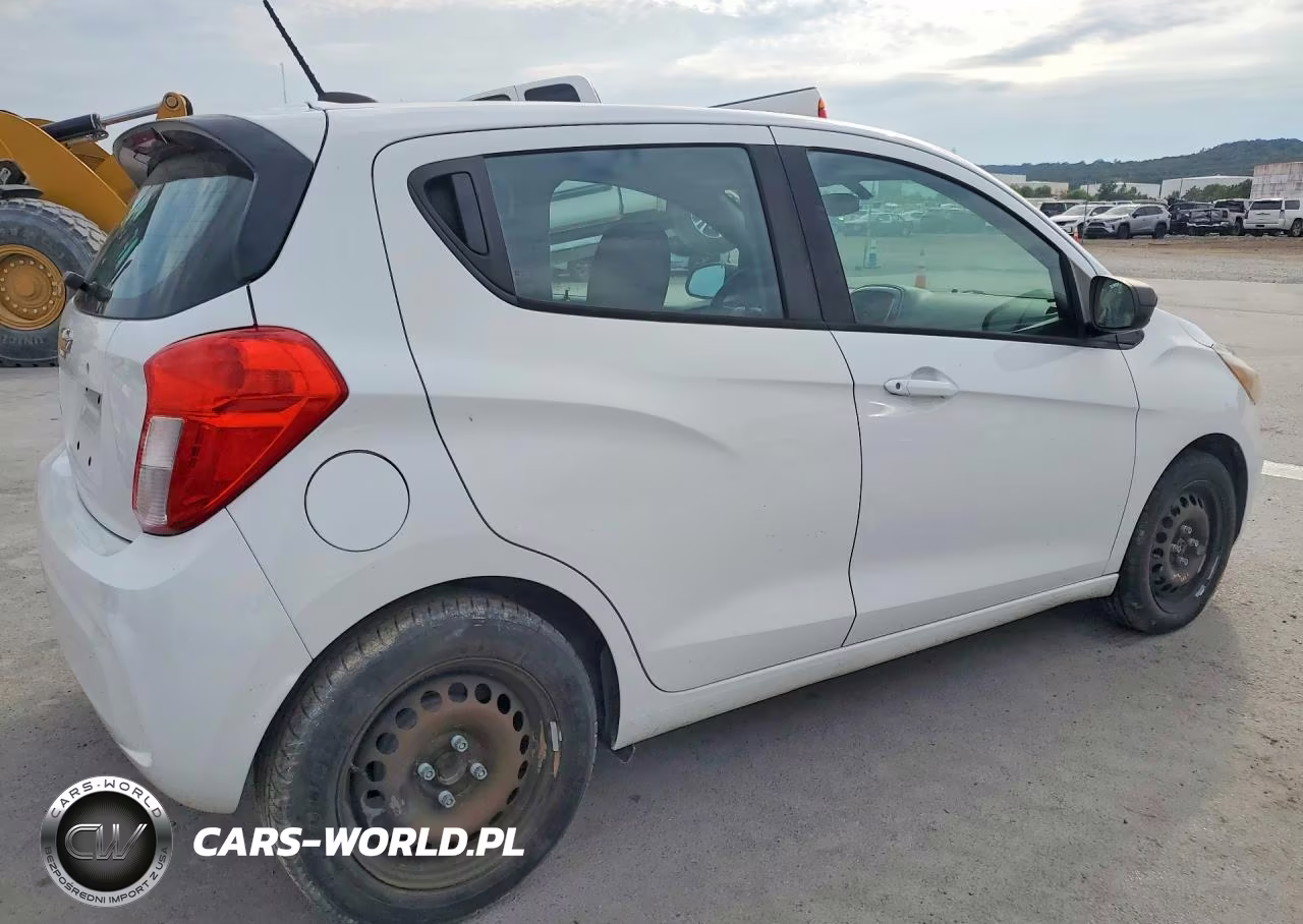 2020 Chevrolet Spark Ls VIN:KL8CB6SA4LC400302 - 3