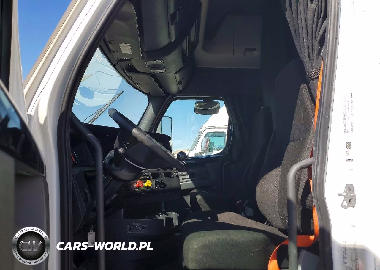 2025 Freightliner Cascadia VIN:3AKJHHDR0SSVZ1109 - 7