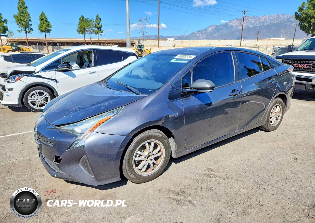 2016 Toyota Prius Two