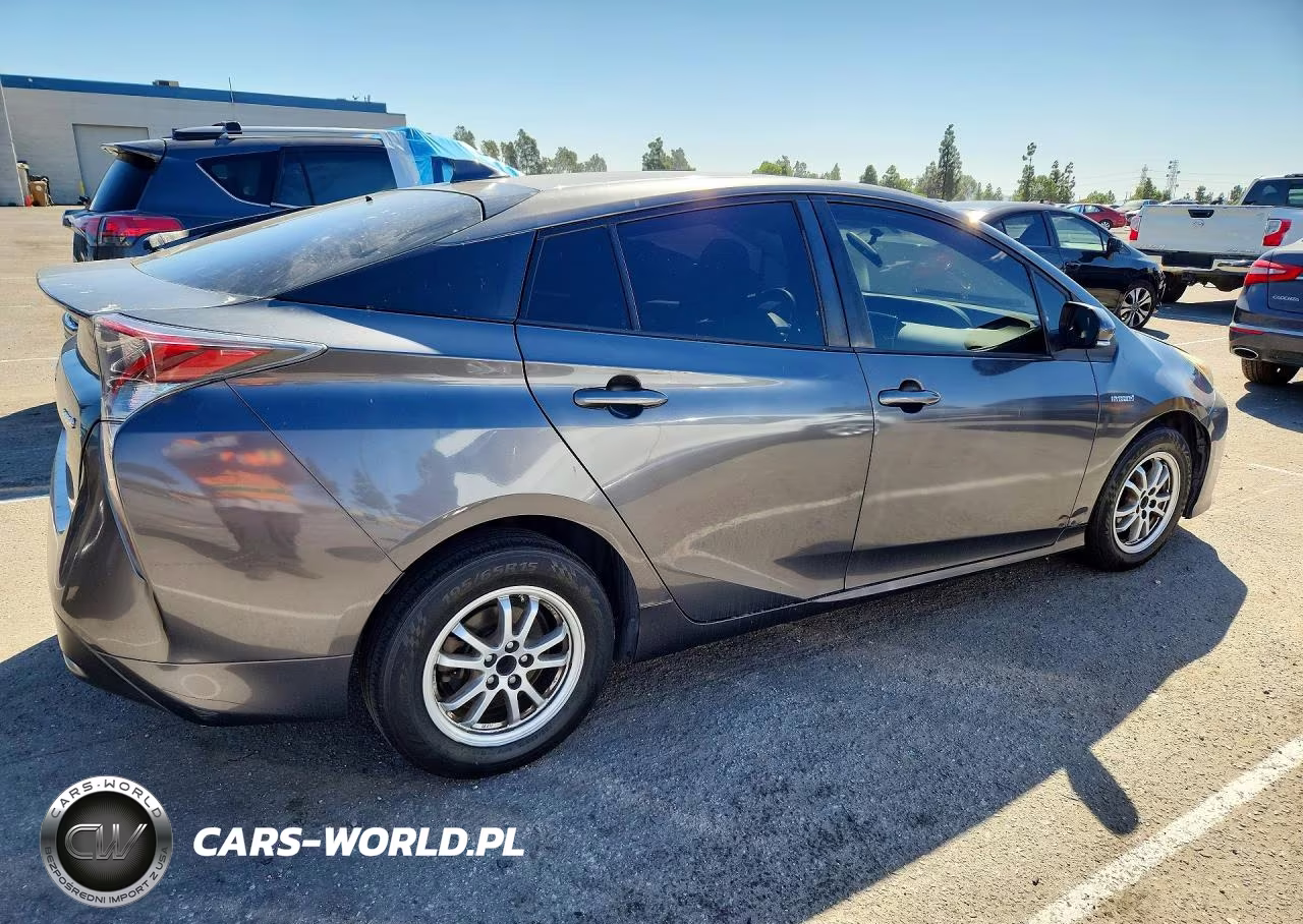 2016 Toyota Prius Two VIN:JTDKBRFU7G3022720 - 3