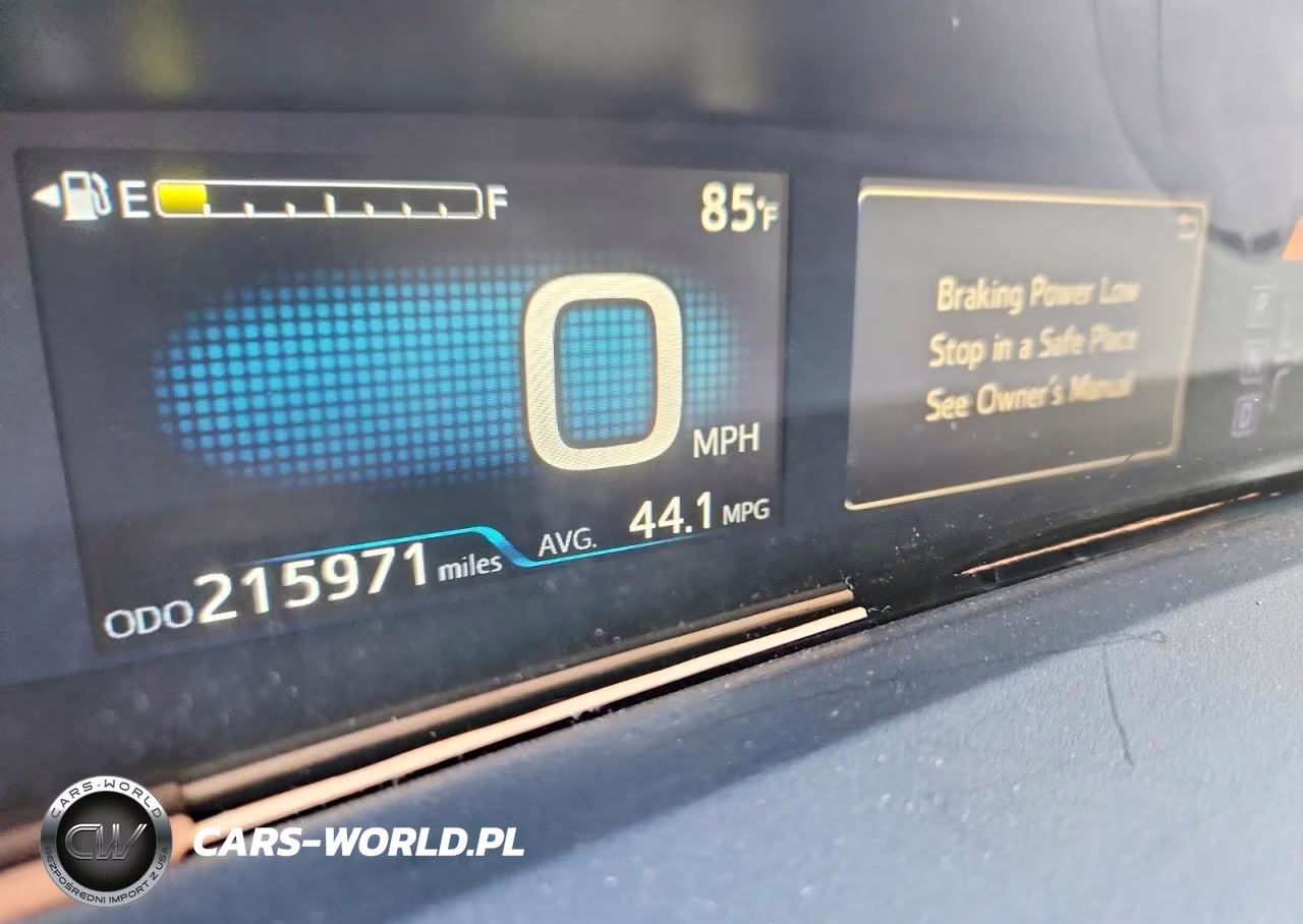 2016 Toyota Prius Two VIN:JTDKBRFU7G3022720 - 9