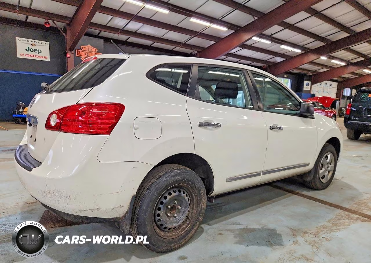 2014 Nissan Rogue Select S VIN:JN8AS5MT7EW618778 - 3