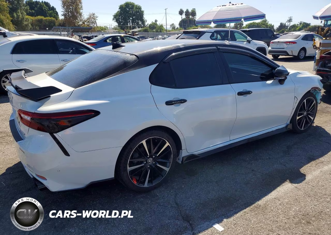 2020 Toyota Camry Xse VIN:4T1K61AK6LU322499 - 3